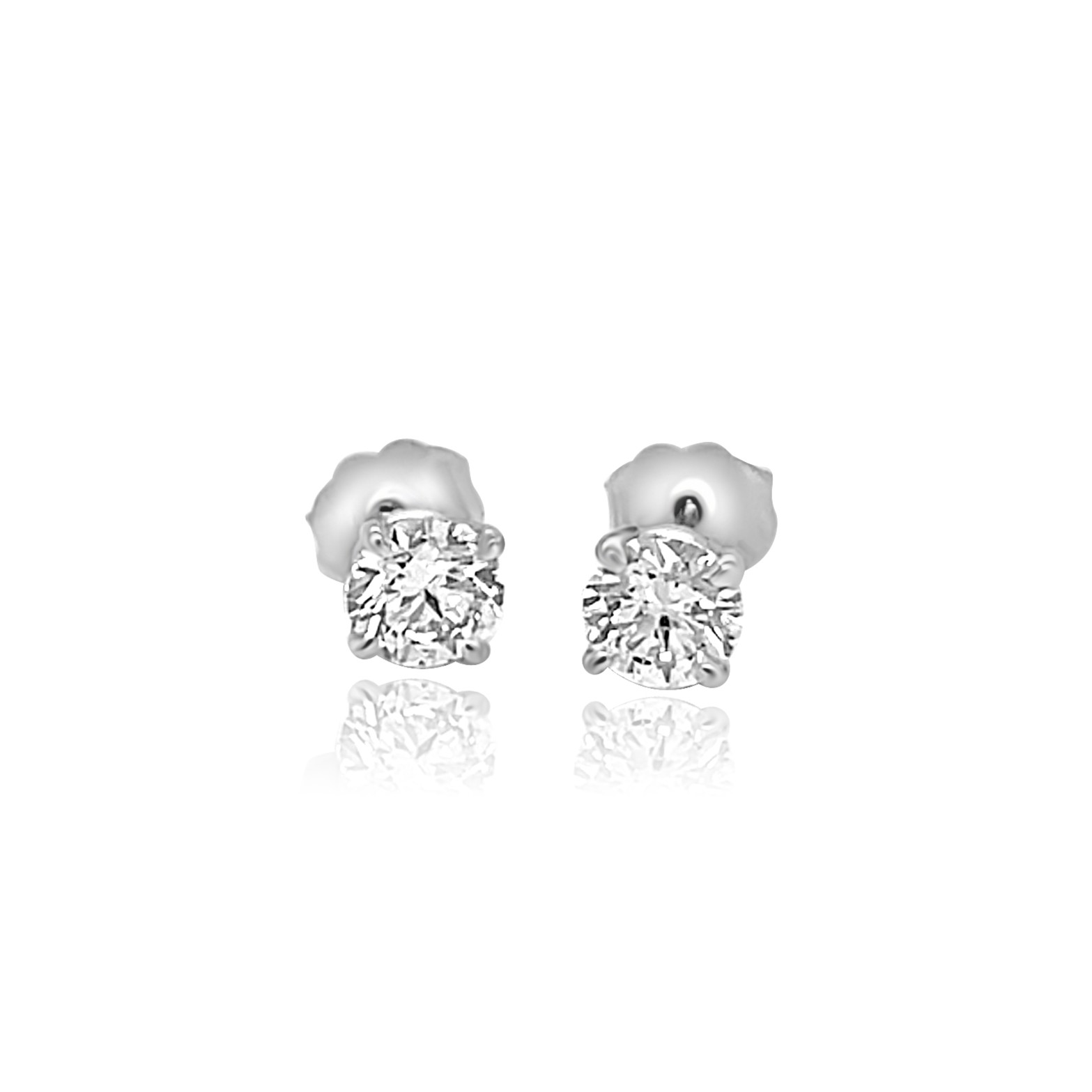 14KW 4 PRONG DIAMOND STUD EARRINGS 1.05CT