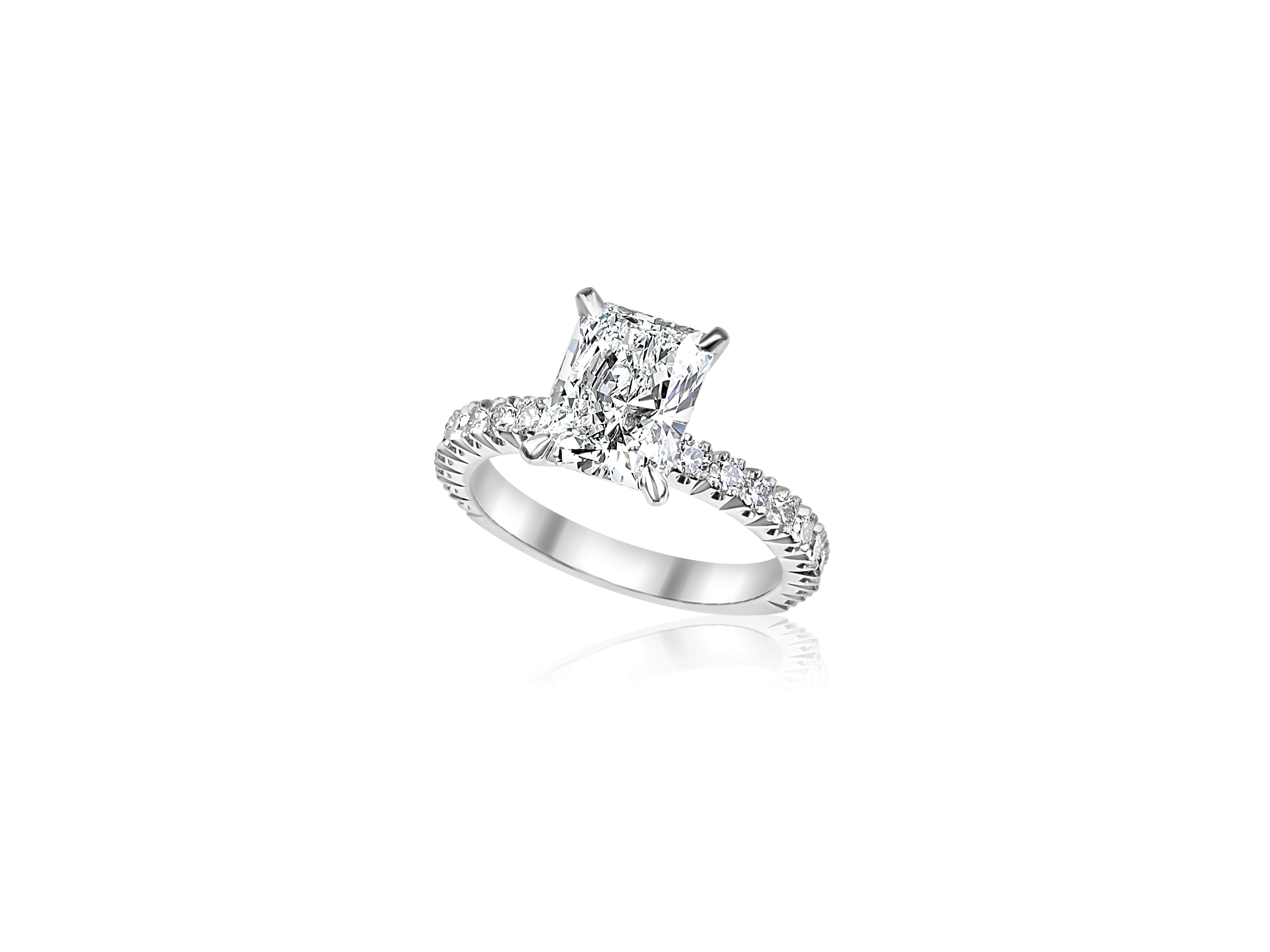 Custom engagement ring design 4